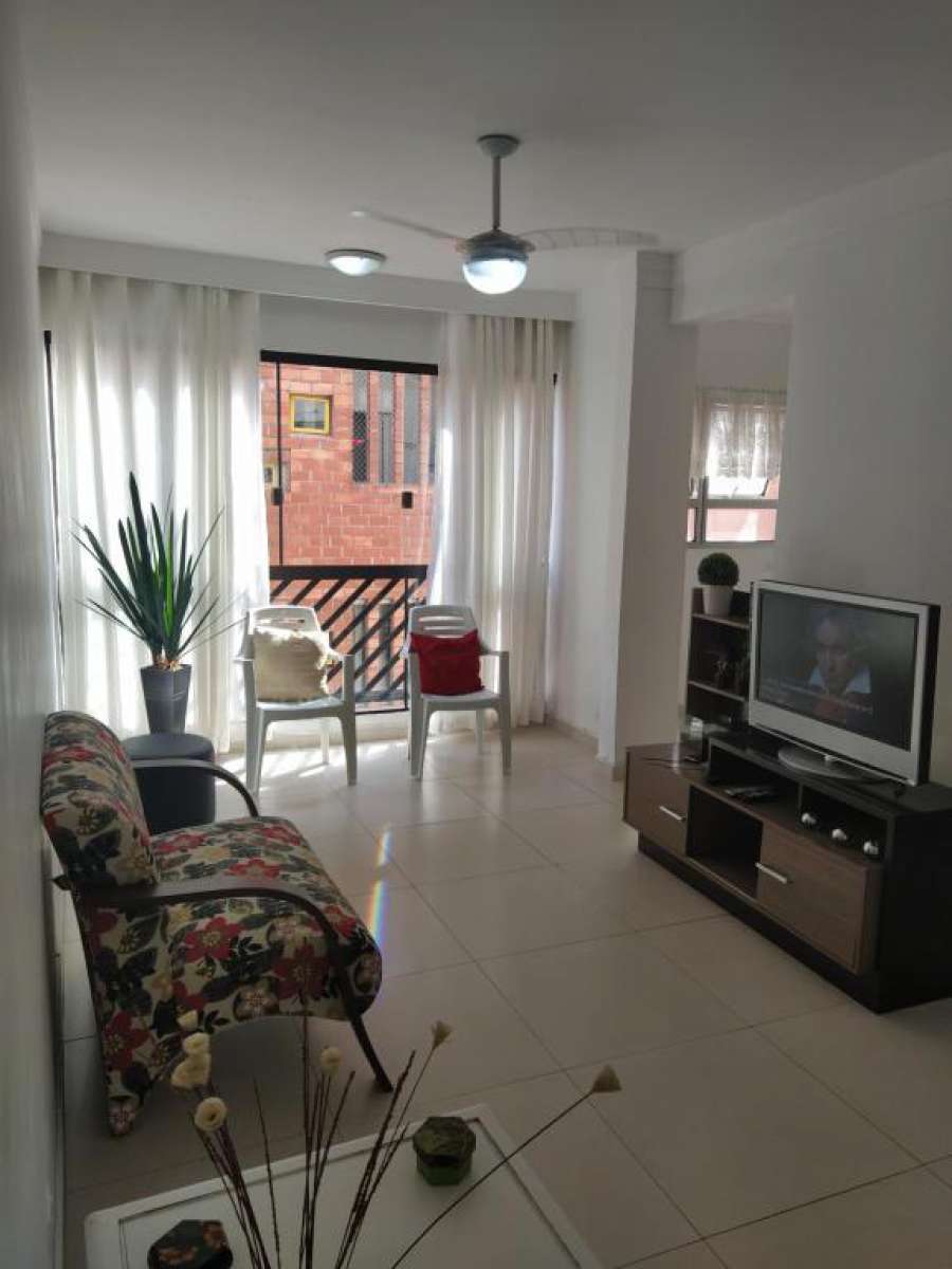 APARTAMENTO SIMPÁTICO