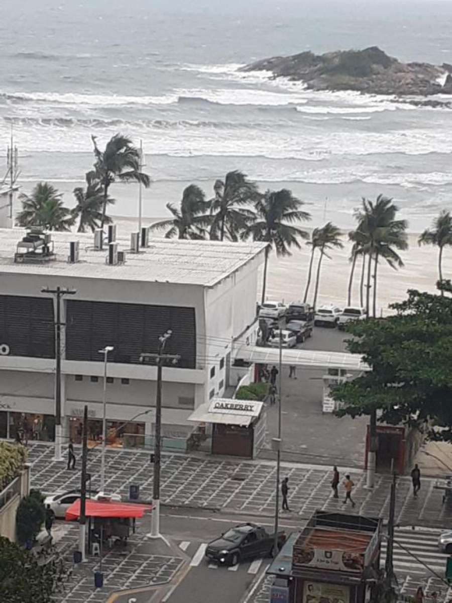 Apartamento Pitangueiras Guarujá Pé na Areia