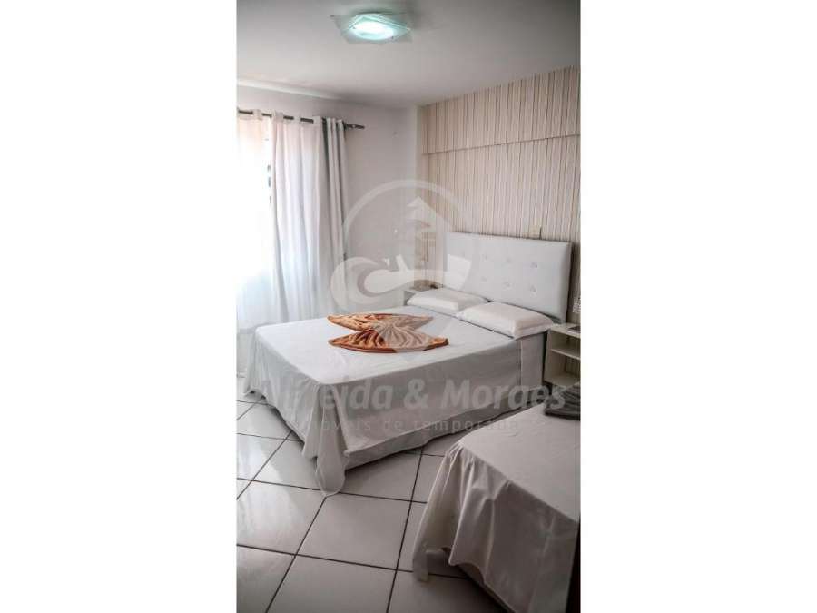 Apartamento com piscina Condomínio Balneário Camboriú