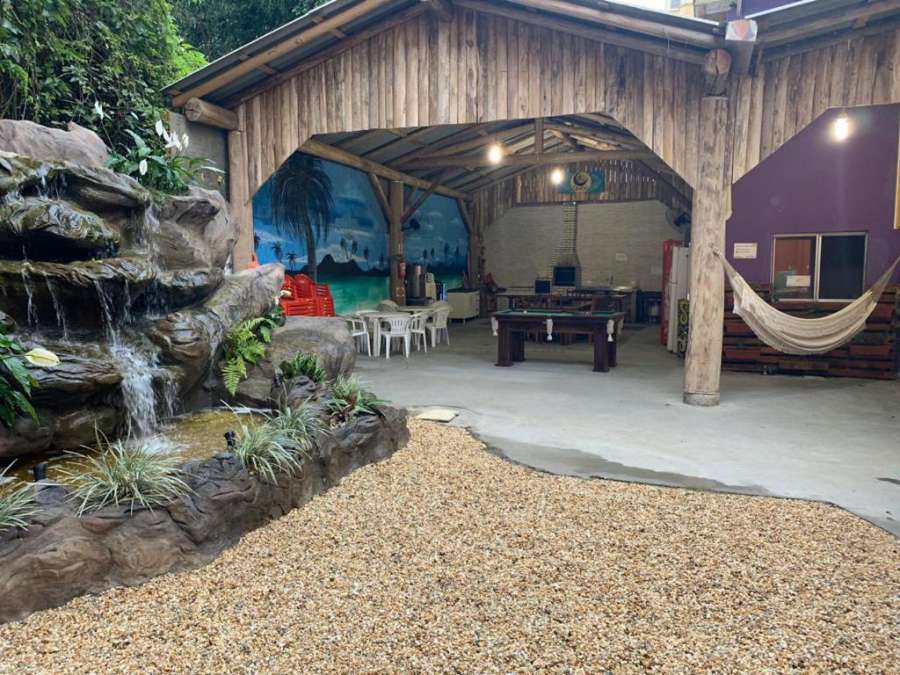 Cabanas Hostel & Suites