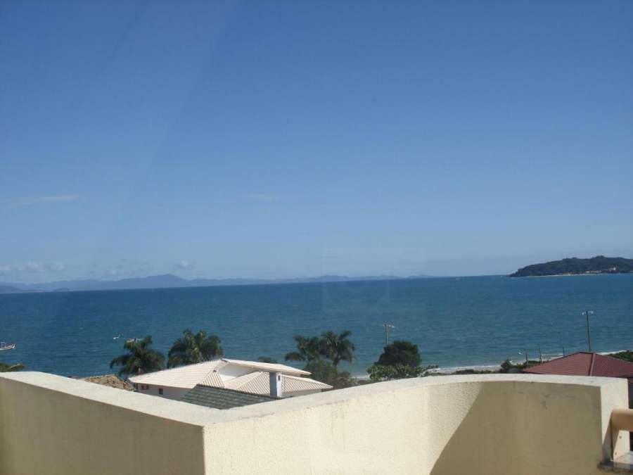 Linda Vista para o Mar