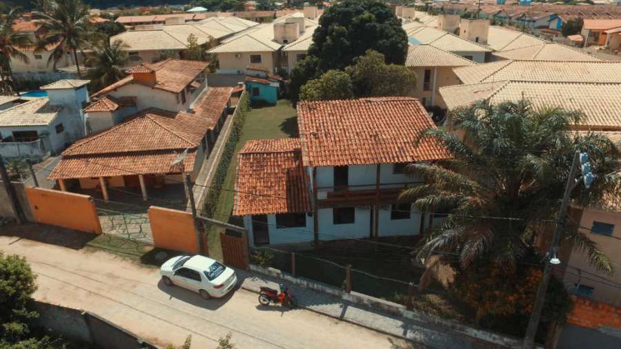 EXCELENTE E AMPLA CASA A 500 METROS DA PRAIA (Barraca AXE MOI)