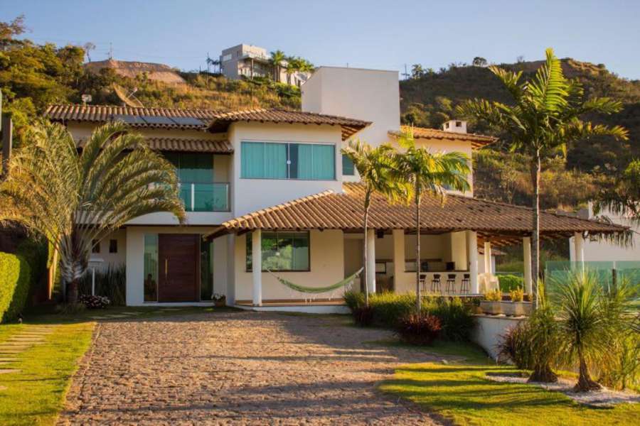 Casa de luxo em Escarpas do Lago