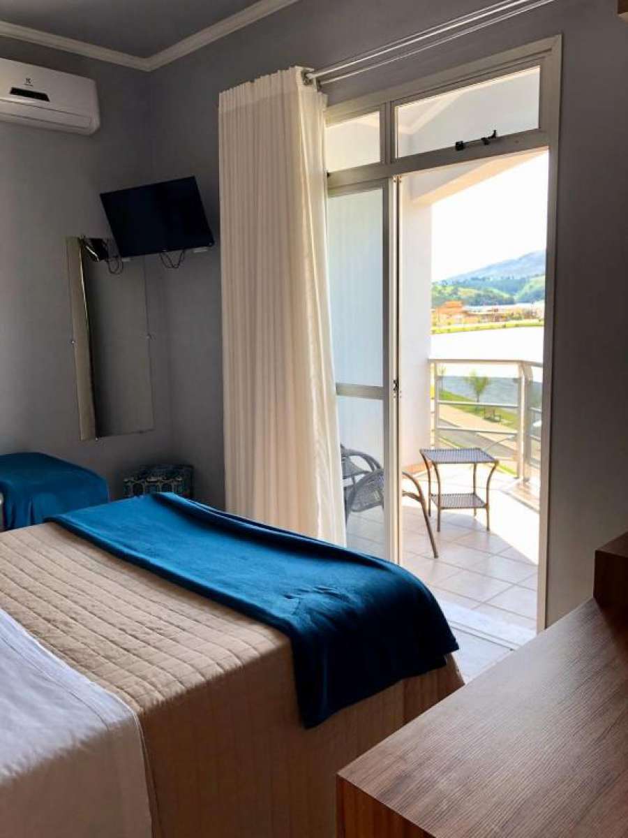 Lara's Hotel