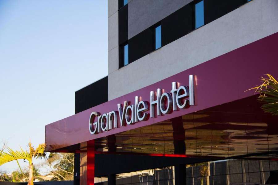 Summit GranVale Hotel