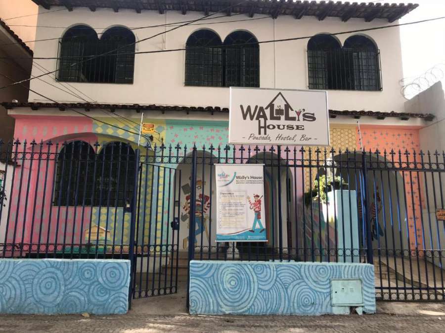 Wally's House Hostel