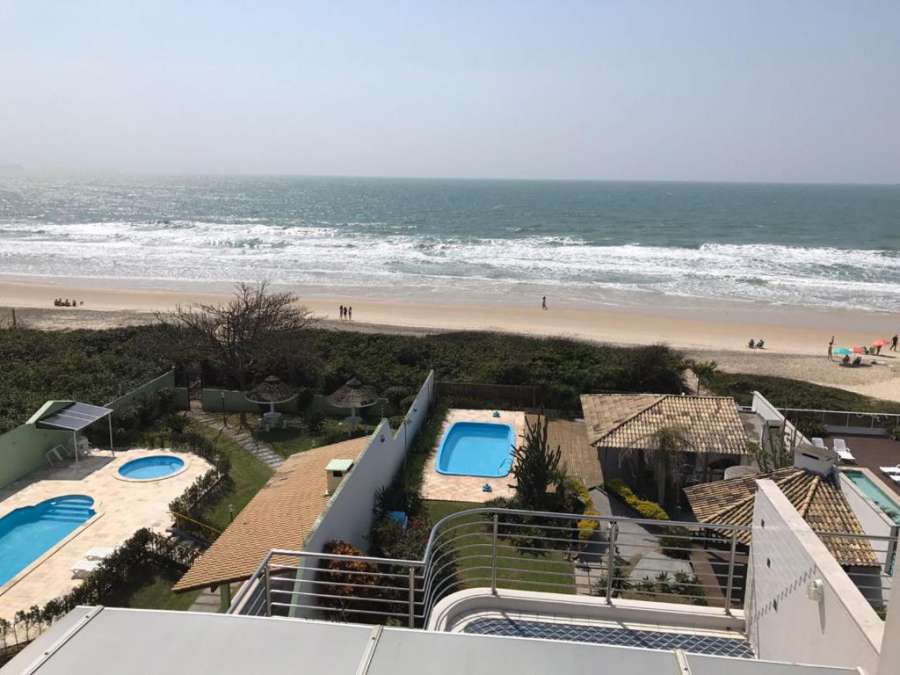 Apartamento Pé na Areia