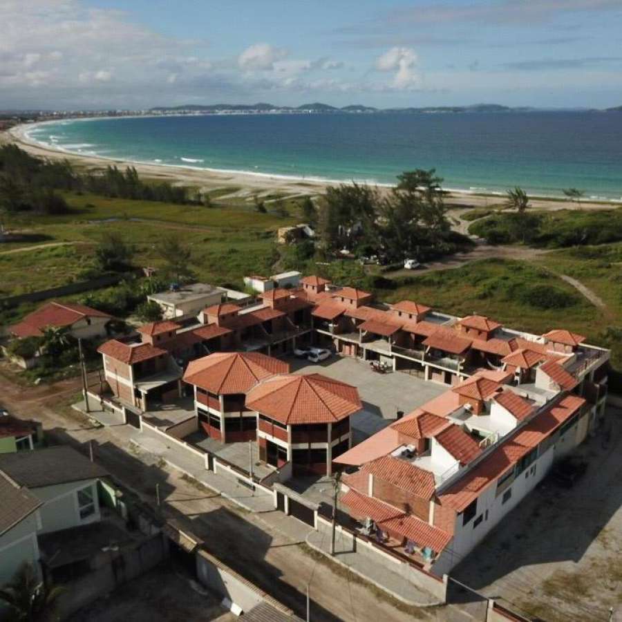 Pe na areia triplex com vista do mar na Praia do Pontal e terraço panorâmico A casa toda sua sem nada compartilhado