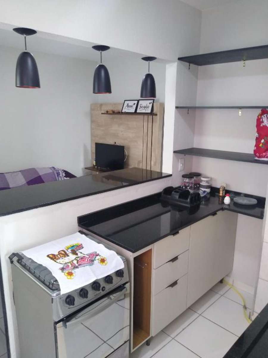 Apartamento com piscina e churrasqueira