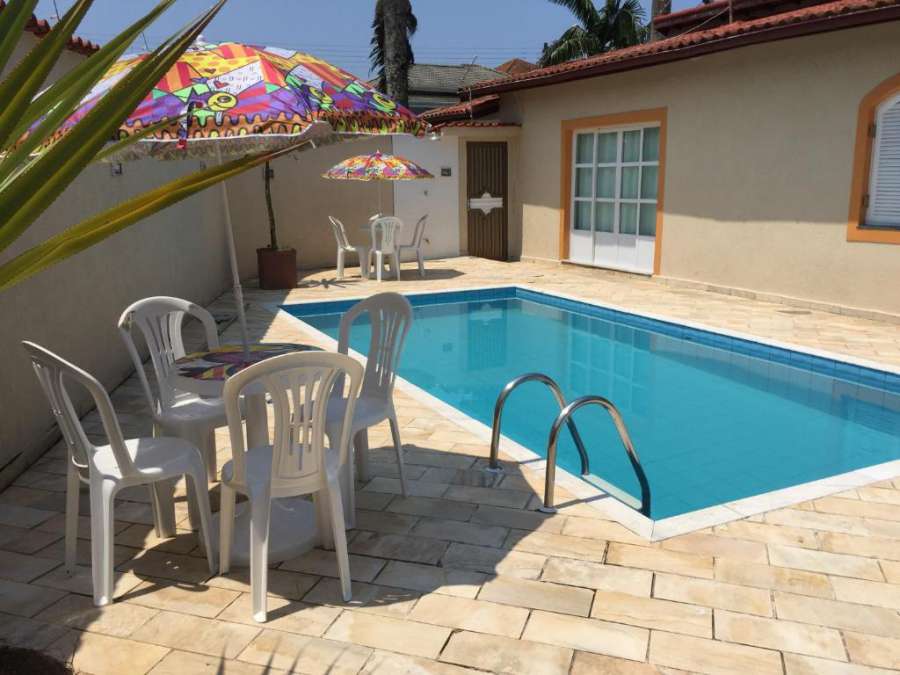 casa alto padrão a 100 metros do mar Praia Grande