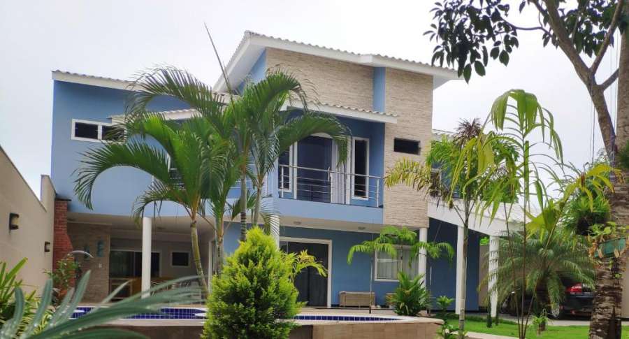 Casa completa com piscina