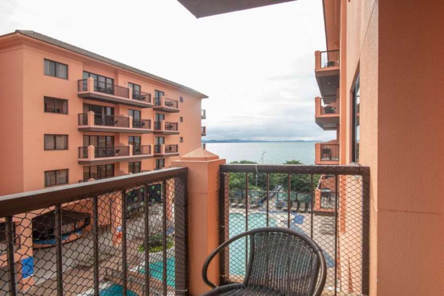 Hotel Jurere Beach