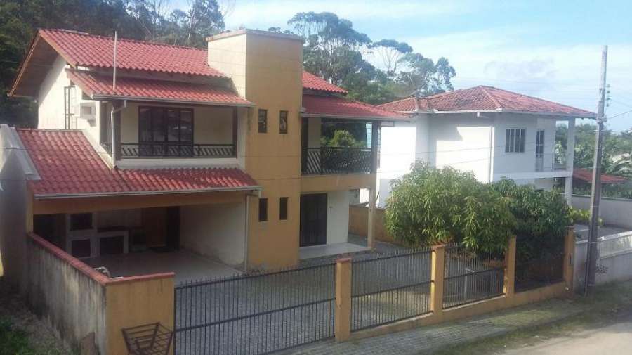 Excelente casa para temporada - CÓD 92