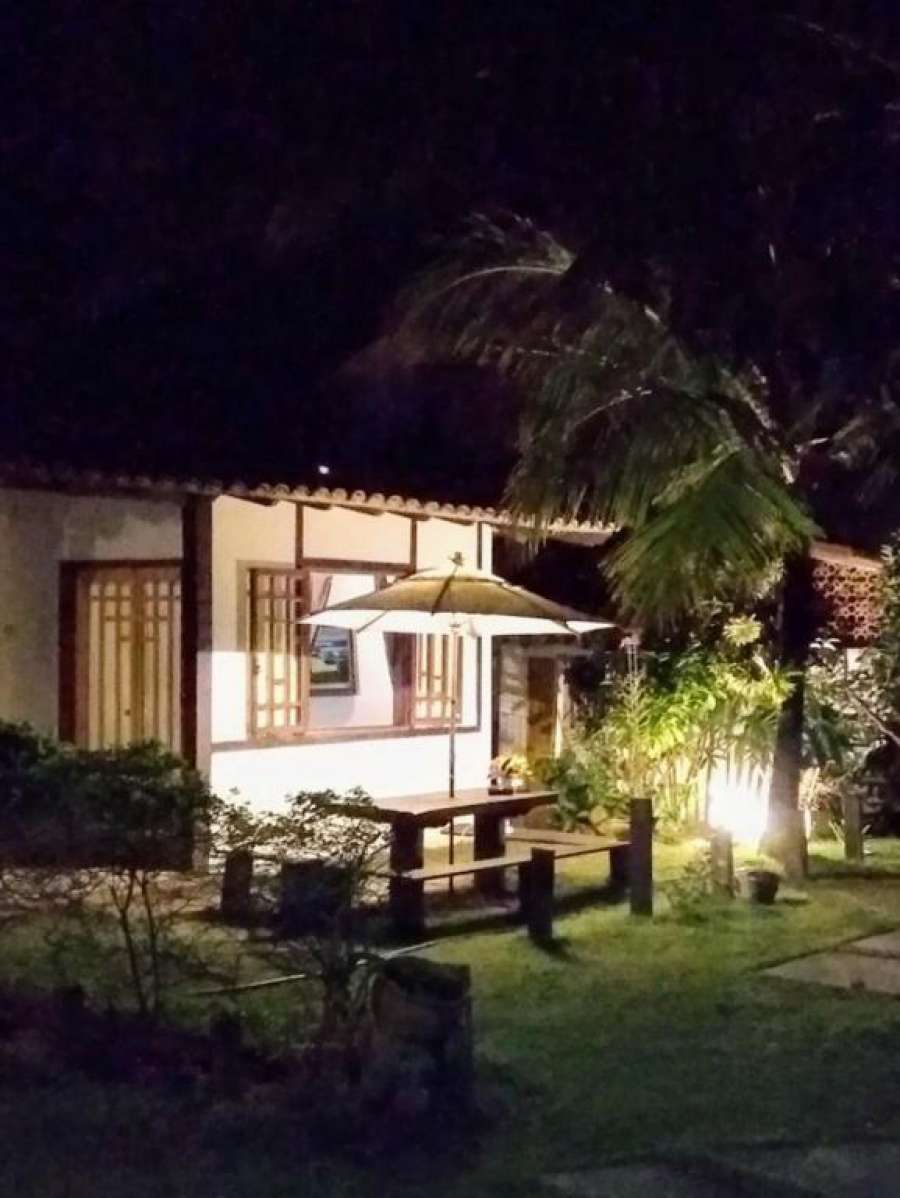 CASA NO PERÓ - CABO FRIO