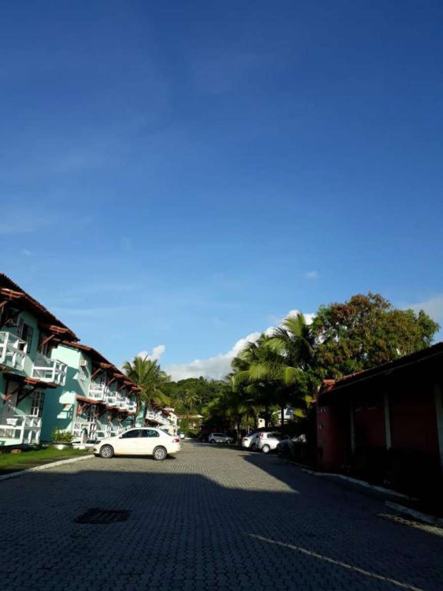 PRAIA DE TAPERAPUA - Flat em Condominio a 300 metros da praia