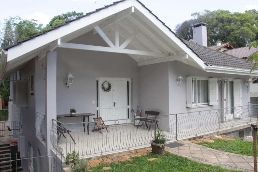 Ipê Amarelo Cama e Café