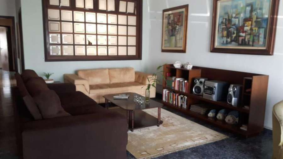Hospedagem Lírio