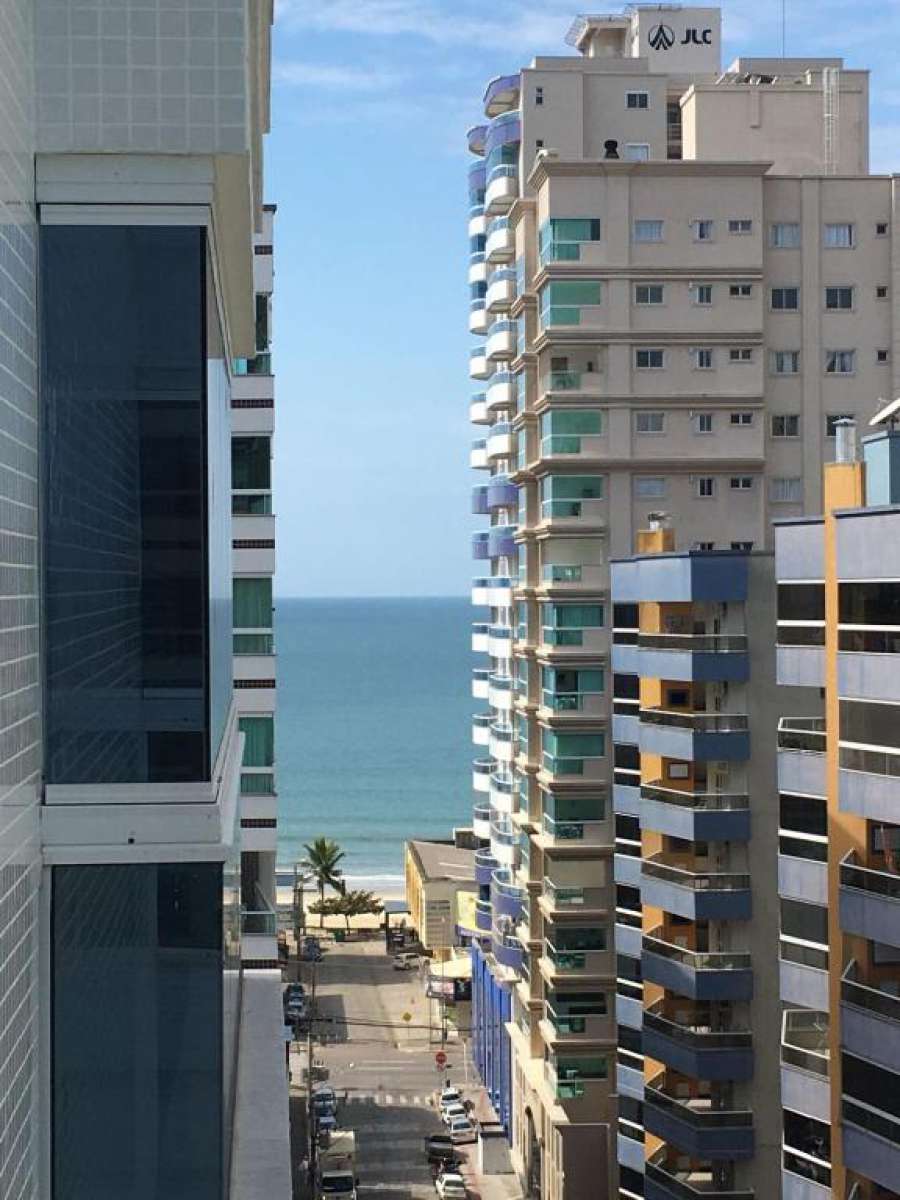 Apartamento Meia Praia Itapema