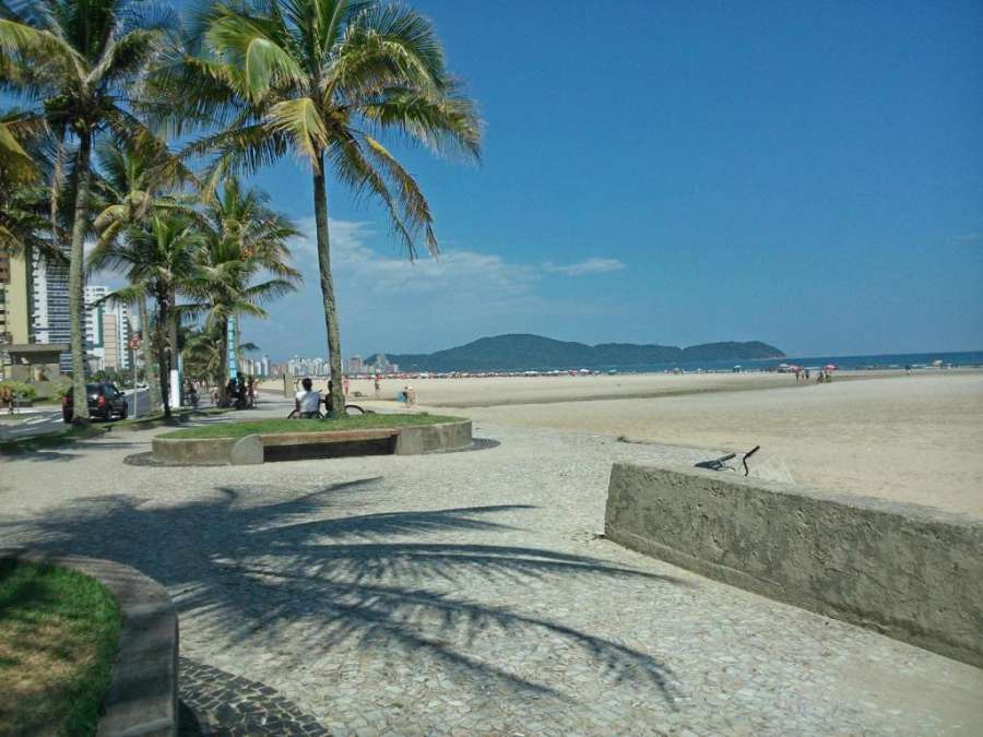 Pé na areia + wifi + Netflix