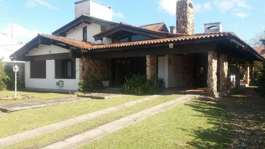 Bela e Aconchegante Residência