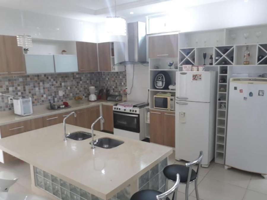 Casa em Condomínio Fechado