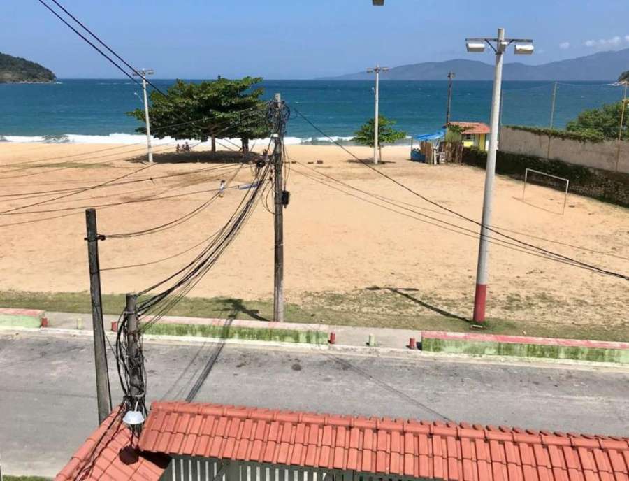 Apto 2 quartos de frente para o mar em Garatucaia