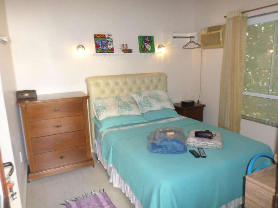 Casa de hospedes em condominio com lazer
