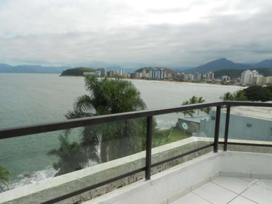 apto. martim de sá 4 dor. pé areia com praia particular