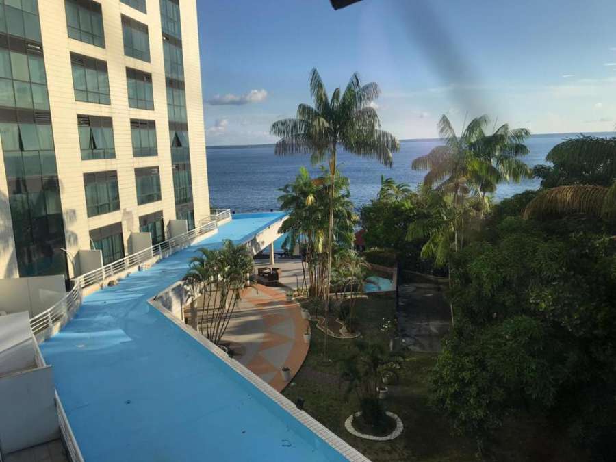 Tropical Executive 308