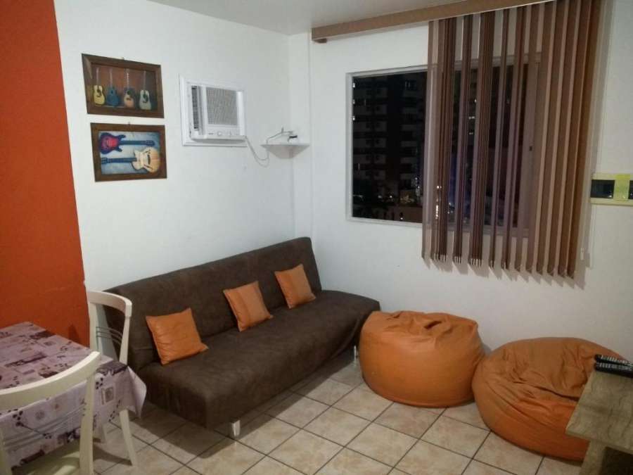 Apto no CENTRÃO do Balneário