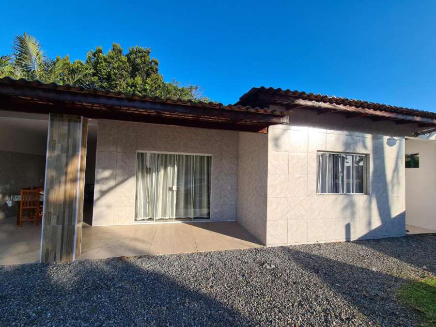 Bela Casa em Praia Mariscal