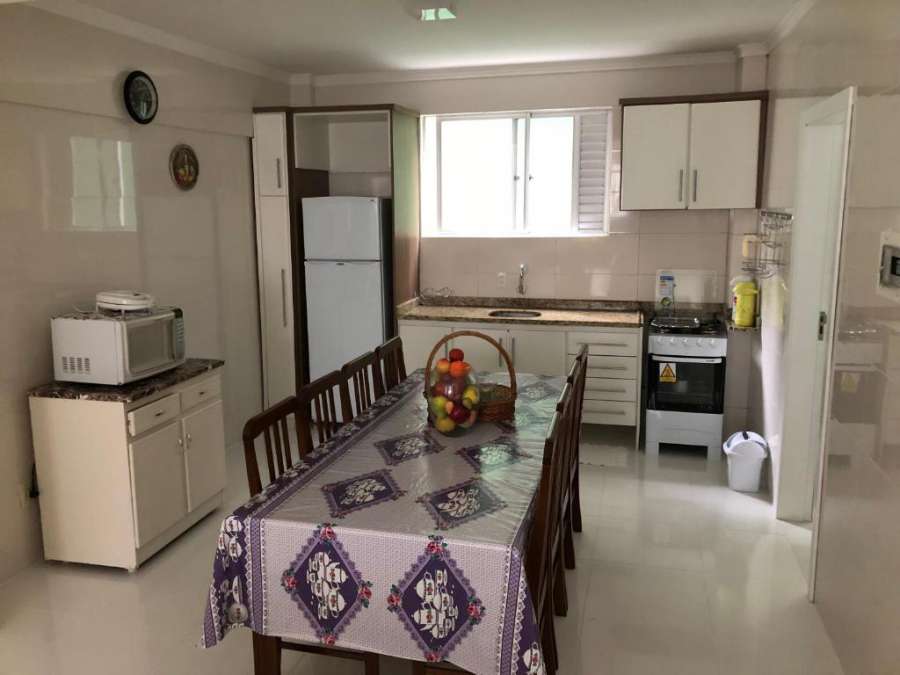 APARTAMENTO CENTRO PRÓX SHOP ATLÂNTICO 7 MINUTOS DA PRAIA