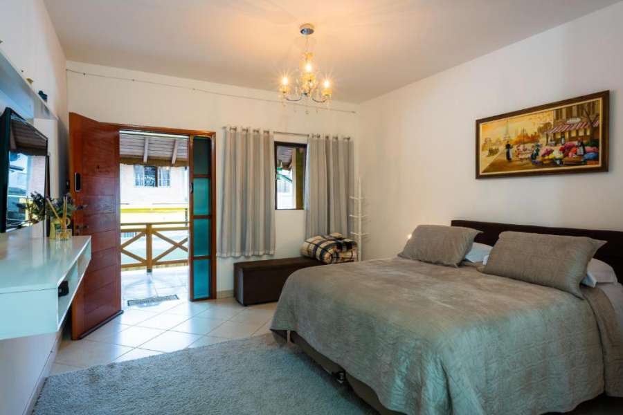 Apartamento Le Quatre - Localizado no Centro de Monte Verde