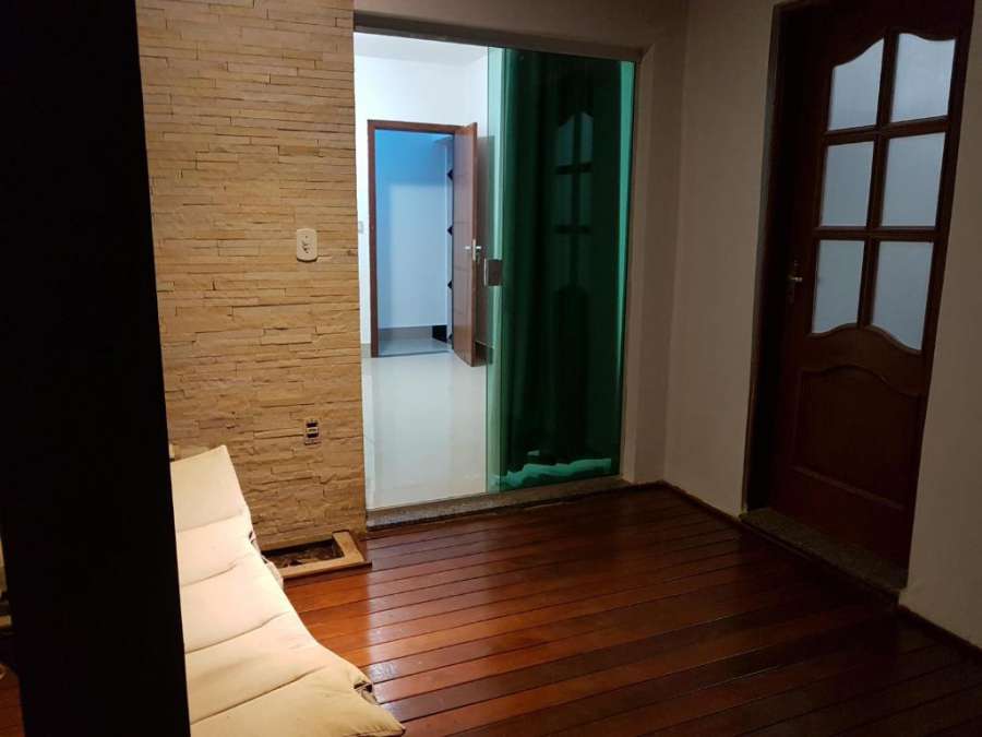 Quarto com Varanda - Casa do Edson