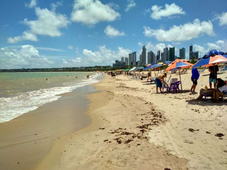 Apartamento 126m2 a 180m da praia - Mínimo 2 diárias