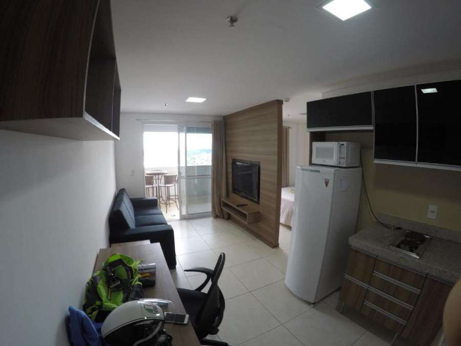 Flat no Brookfield Towers