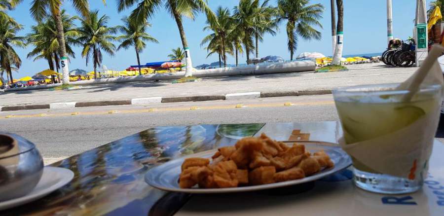 Casa Inteira Balneário Praia de Pernambuco Guarujá