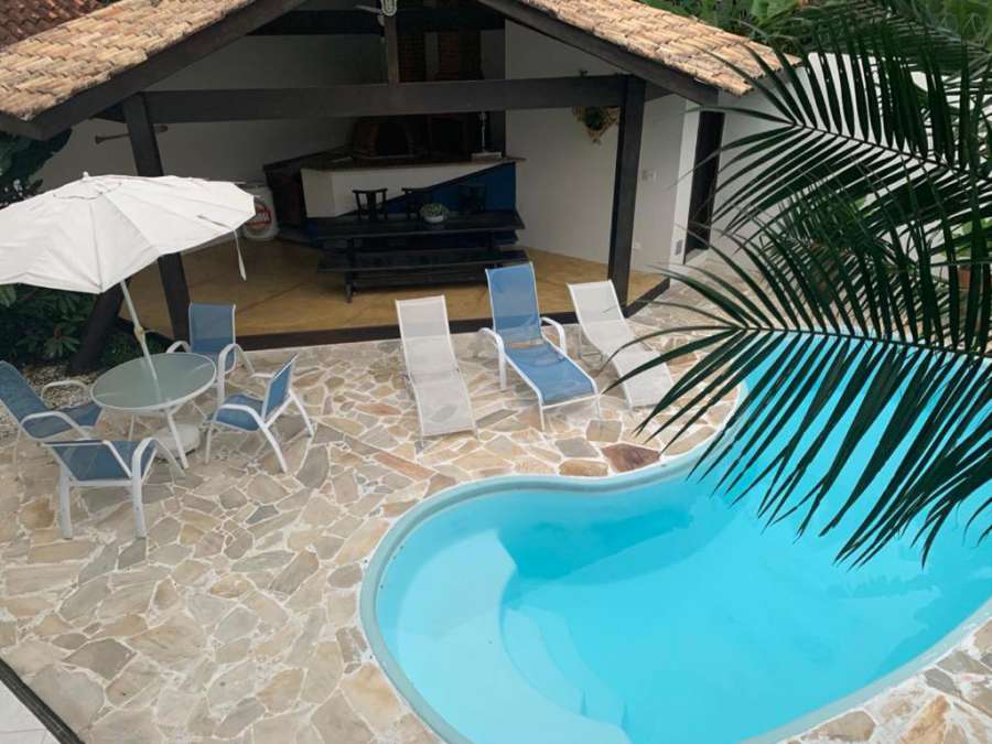 CASA UBATUBA CONDOMINIO FECHADO