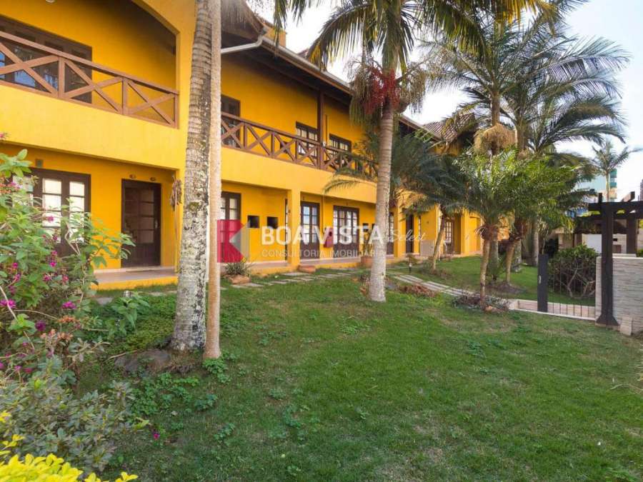Apartamento 2 Dormitórios A 190 Metros Da Praia De Bombas - AN 07