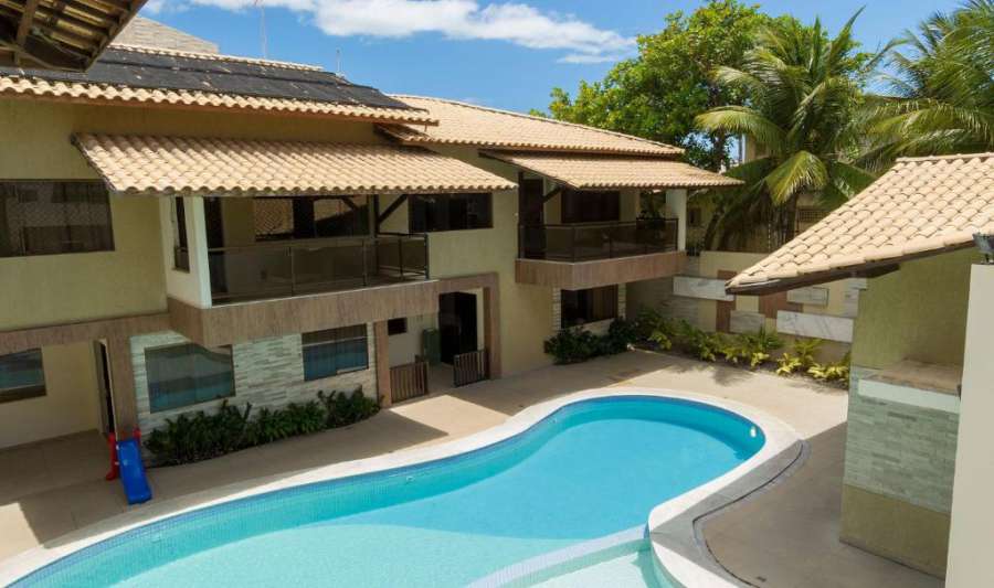 Vila com 4 casas na praia de Cotovelo por Carpediem