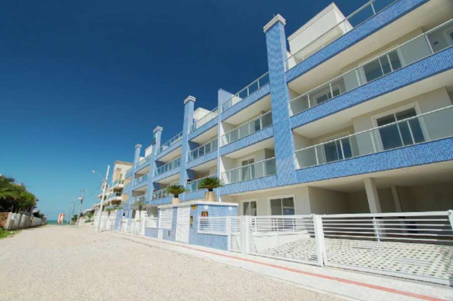 Apto próximo ao mar em Canto Grande