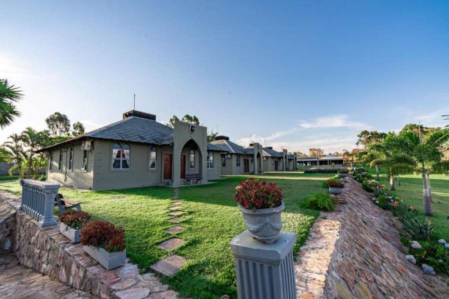 Pousada Camelot Inn