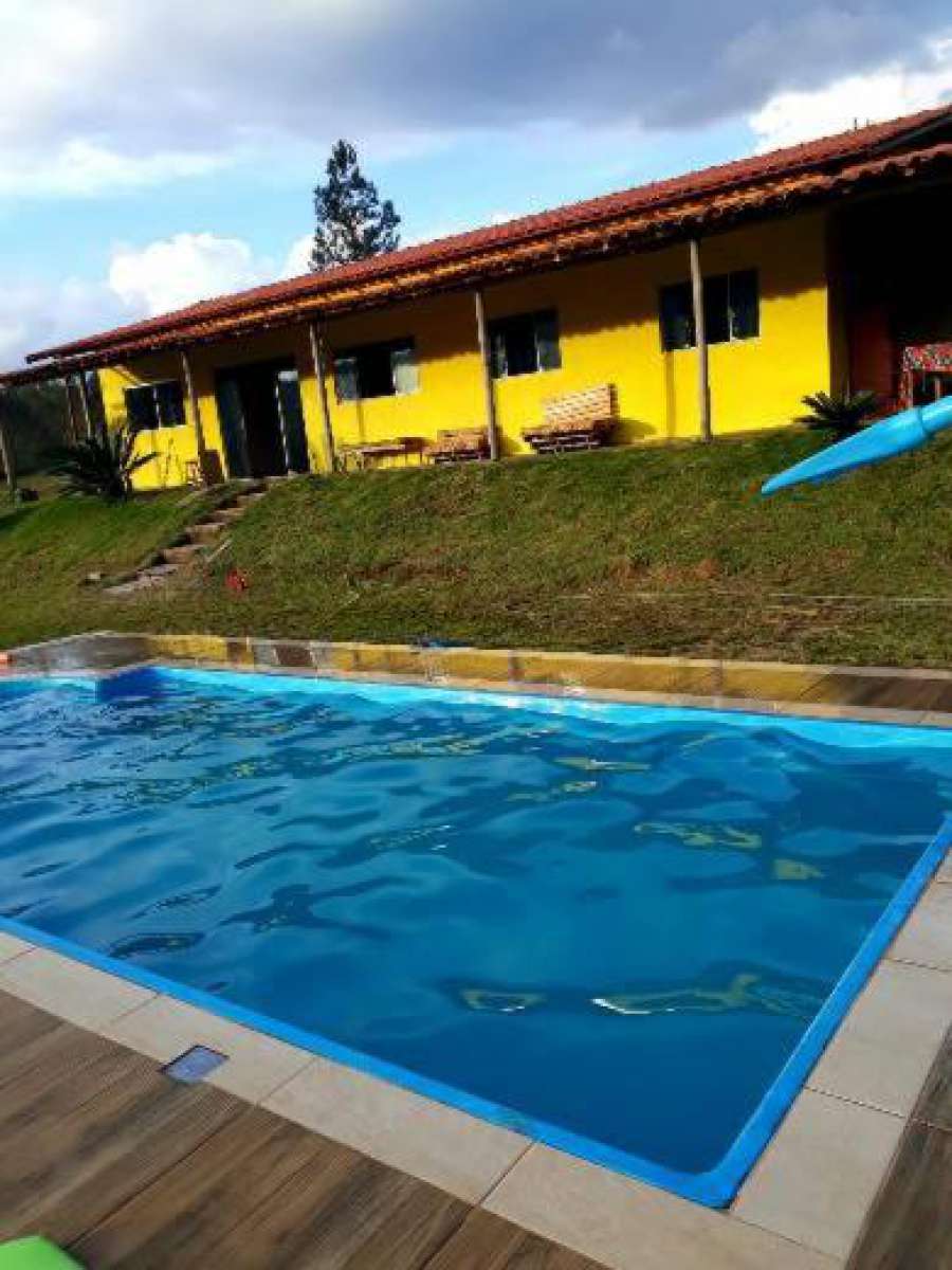 Casa Frente as Cachoeiras