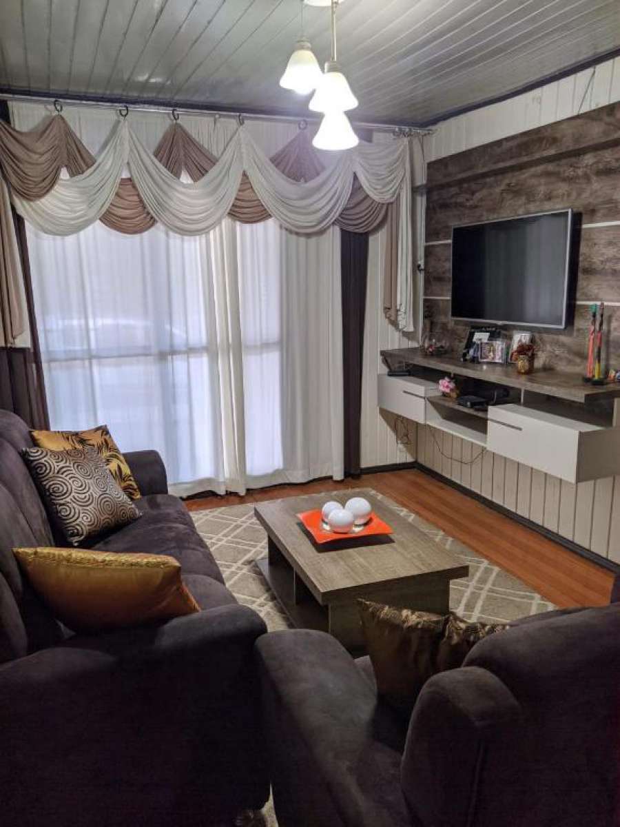 DW House
