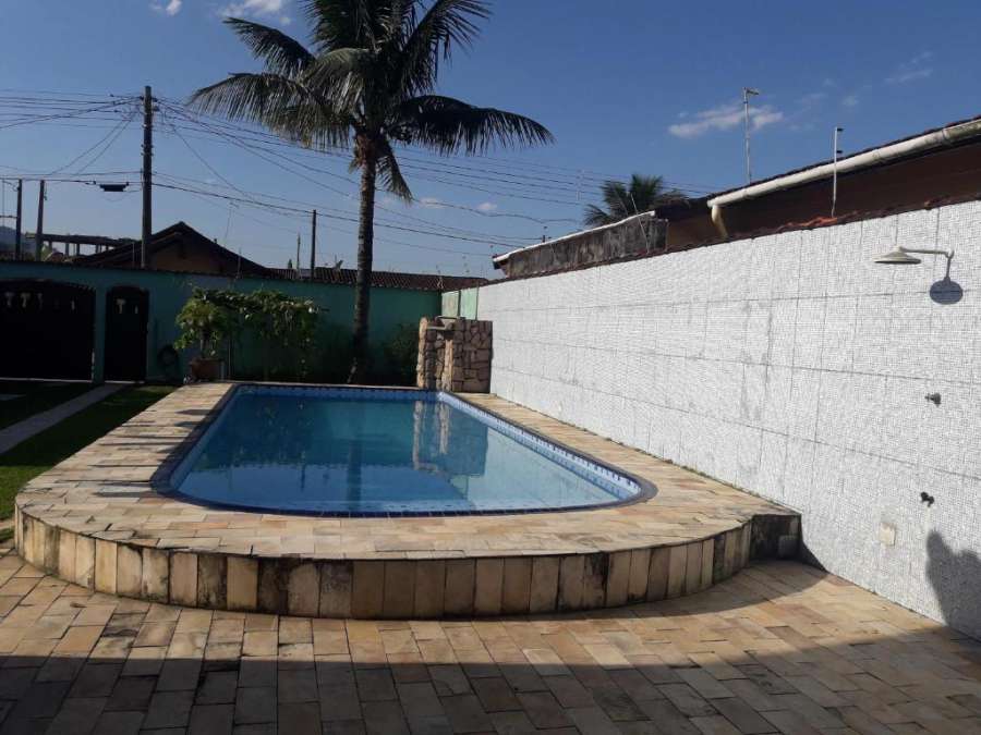 Casa com Piscina