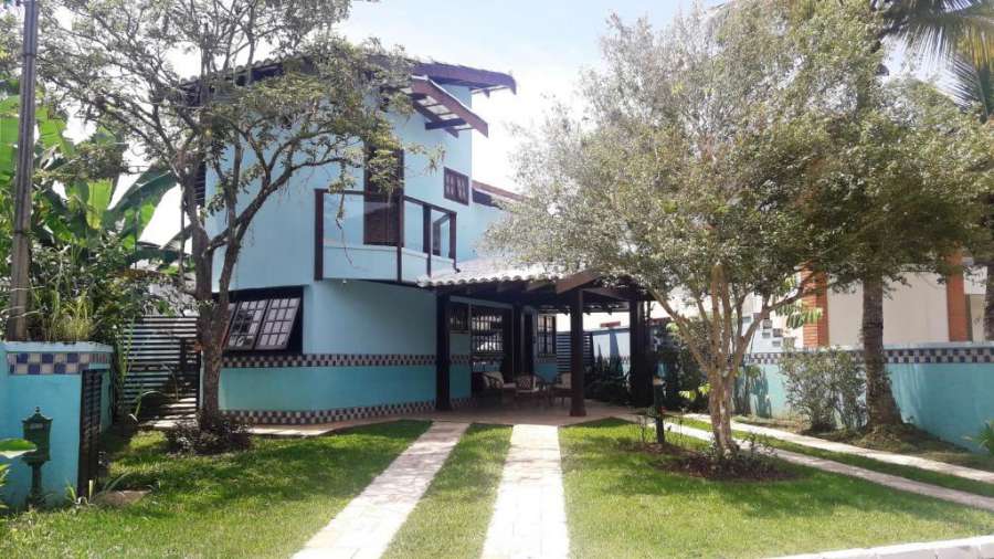 Linda Casa Em Condomínio Fechado Lazer Completo Pomar e Trilhas