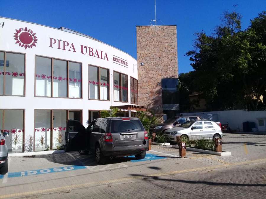 Apto Rover 2 com solarium no ubaia residence 215