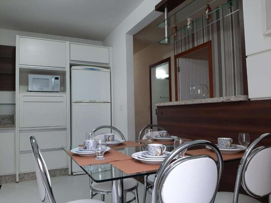 Casa com 2 quartos para 5 pessoas
