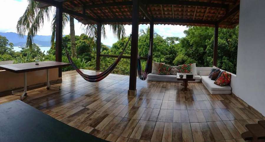 Casa com vista para o mar