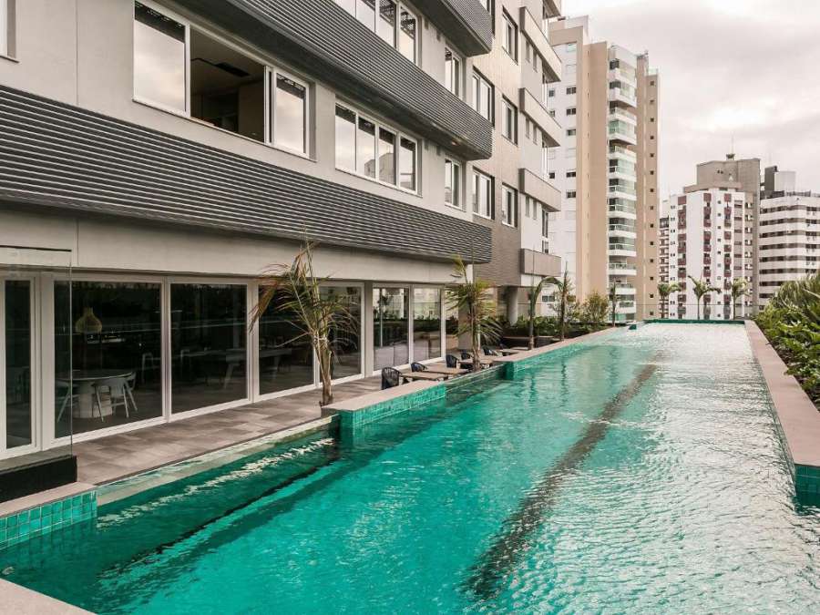 Studio moderno em condomínio com infraestrutura de clube CA03